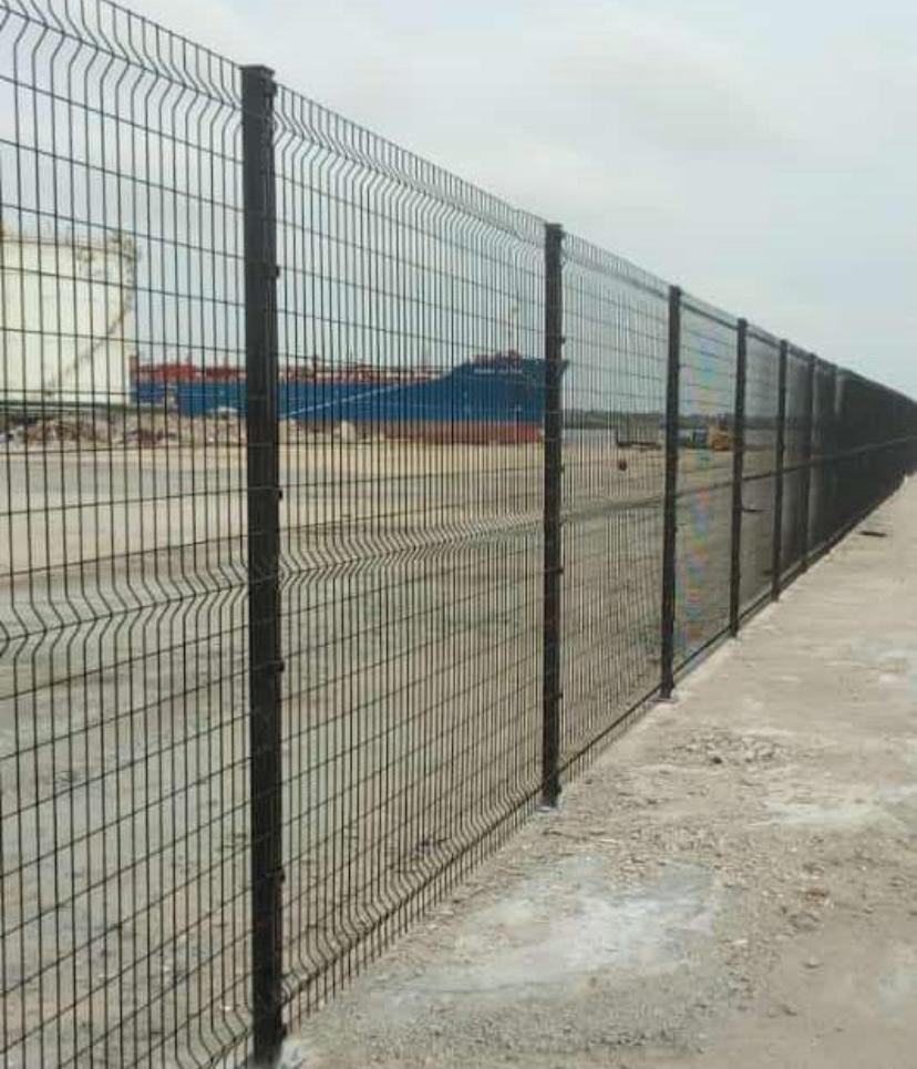 Hot-Dip Galvanized & PVC Coated Chain Link Fencing